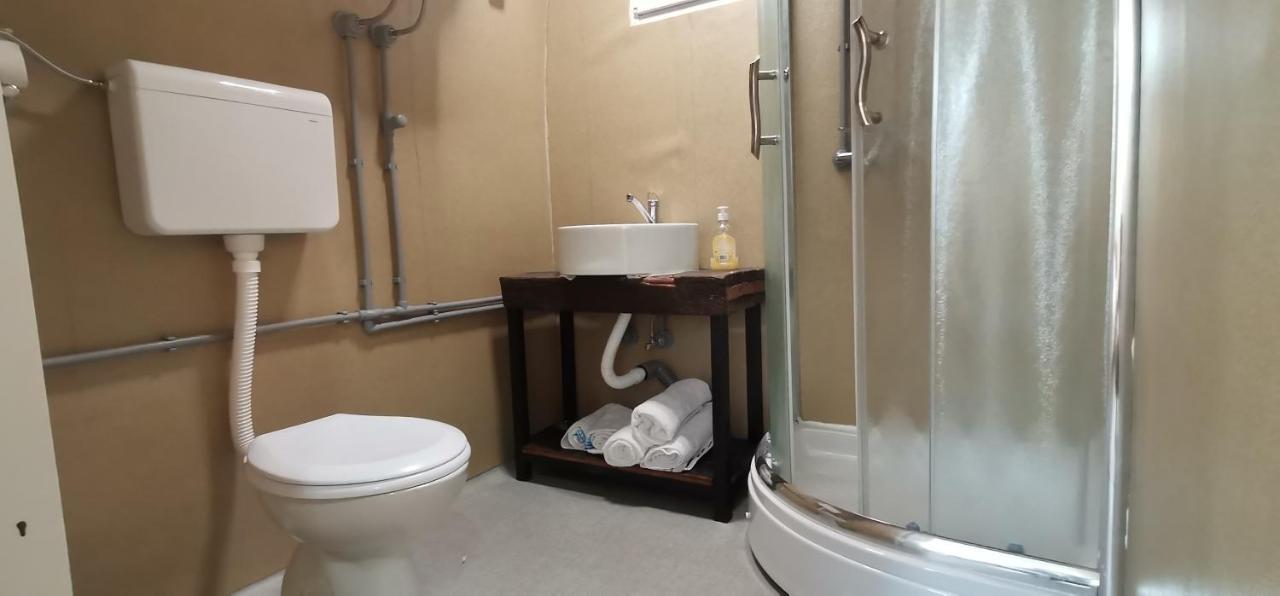 Bungalovi api-centar Gornji Milanovac Bagian luar foto